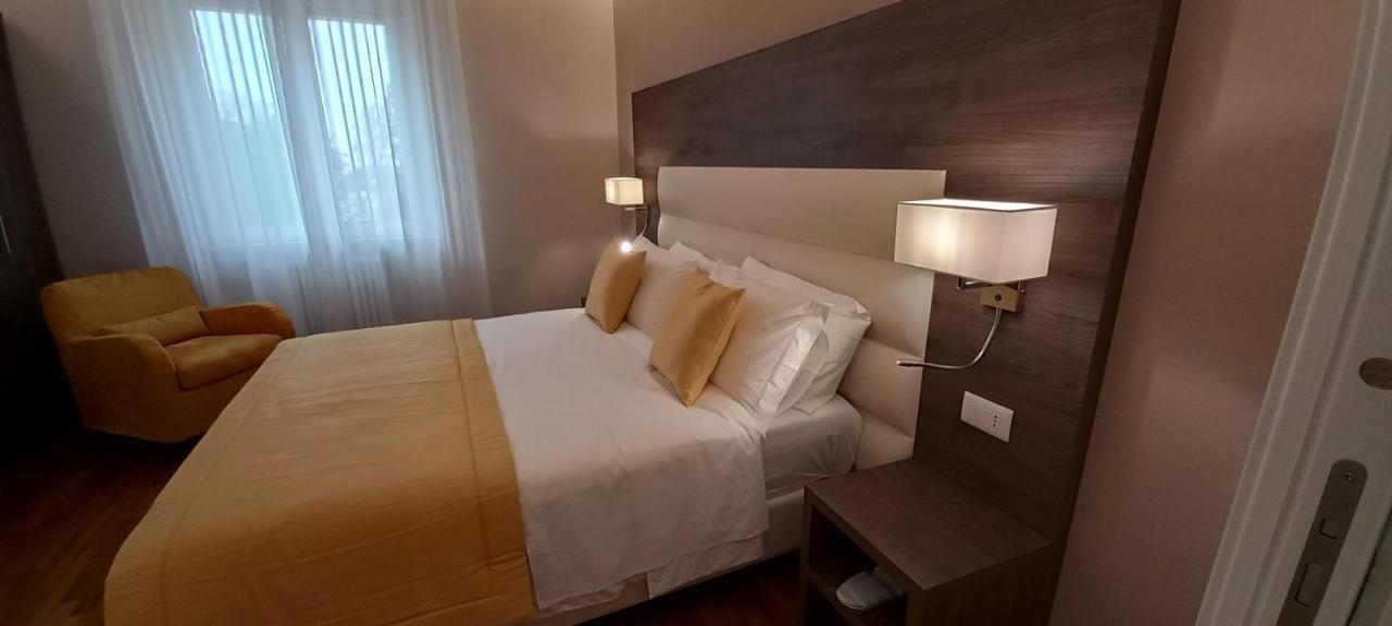 Orchid Luxury Suite Пескара Экстерьер фото